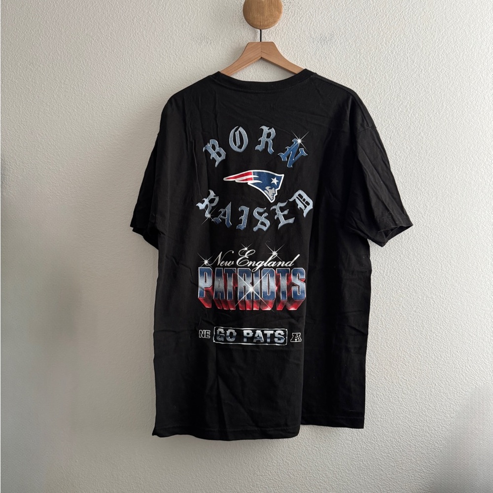 Born X Raised New England Patriots Tshirt - Picture 5 of 6